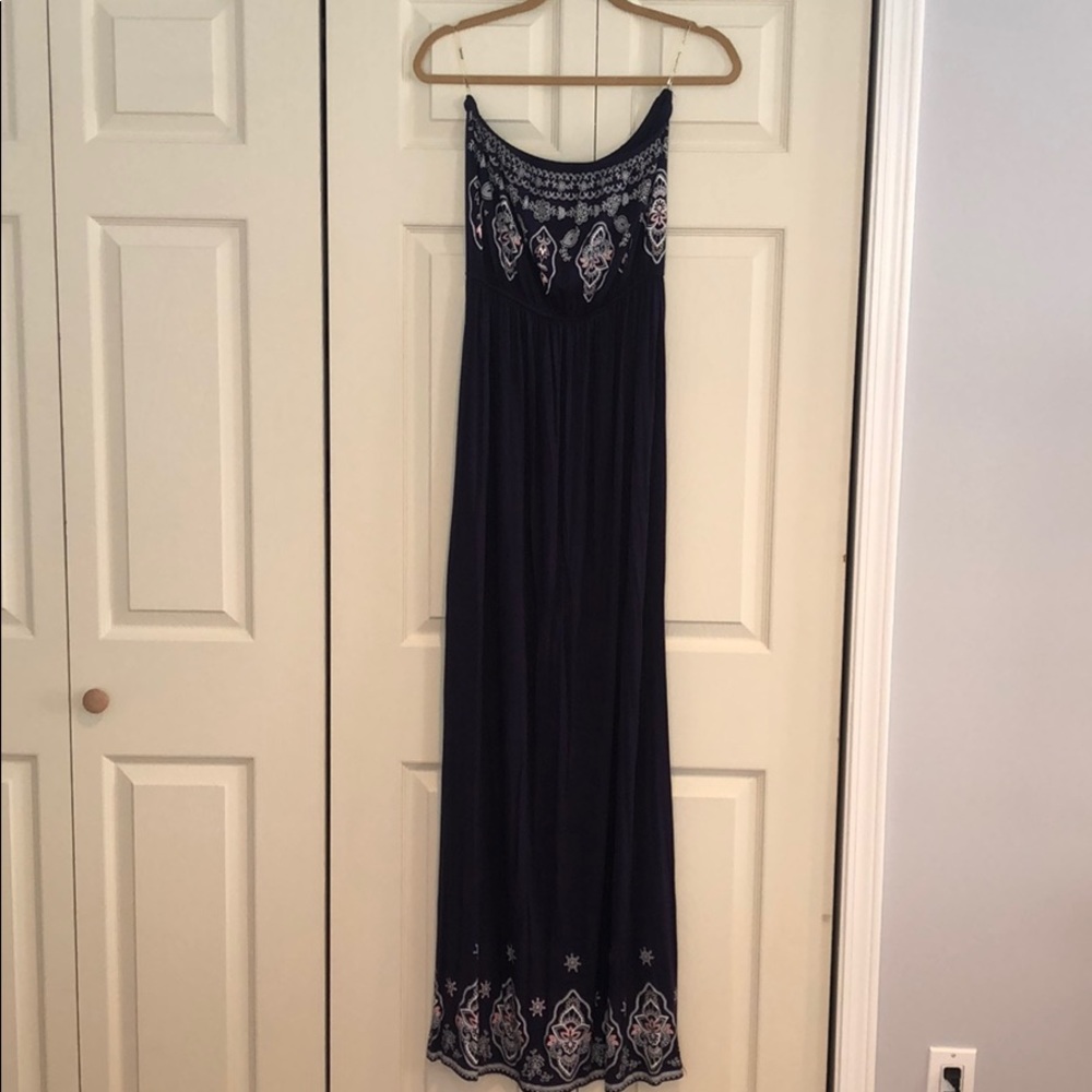 Love Tree Navy Strapless Maxi Dress